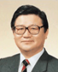 제3대 총장 이성근