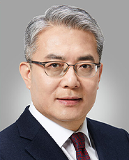 제10대 총장 이창원